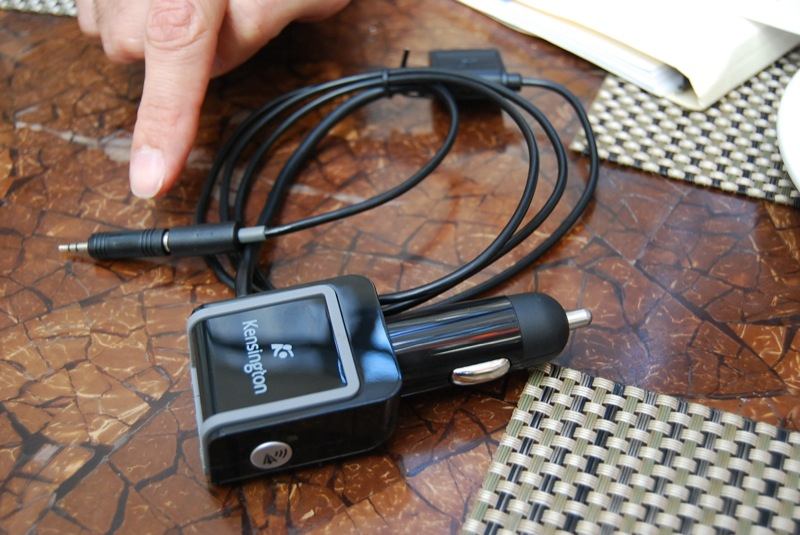 Illustration for article titled Kensington LiquidFM Transmitters Seek Clearest Channels, Transmit Track Names and More
